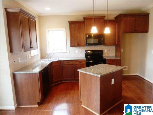 5341 Creekside Loop Birmingham, AL 35244 - Photo 3 of 9