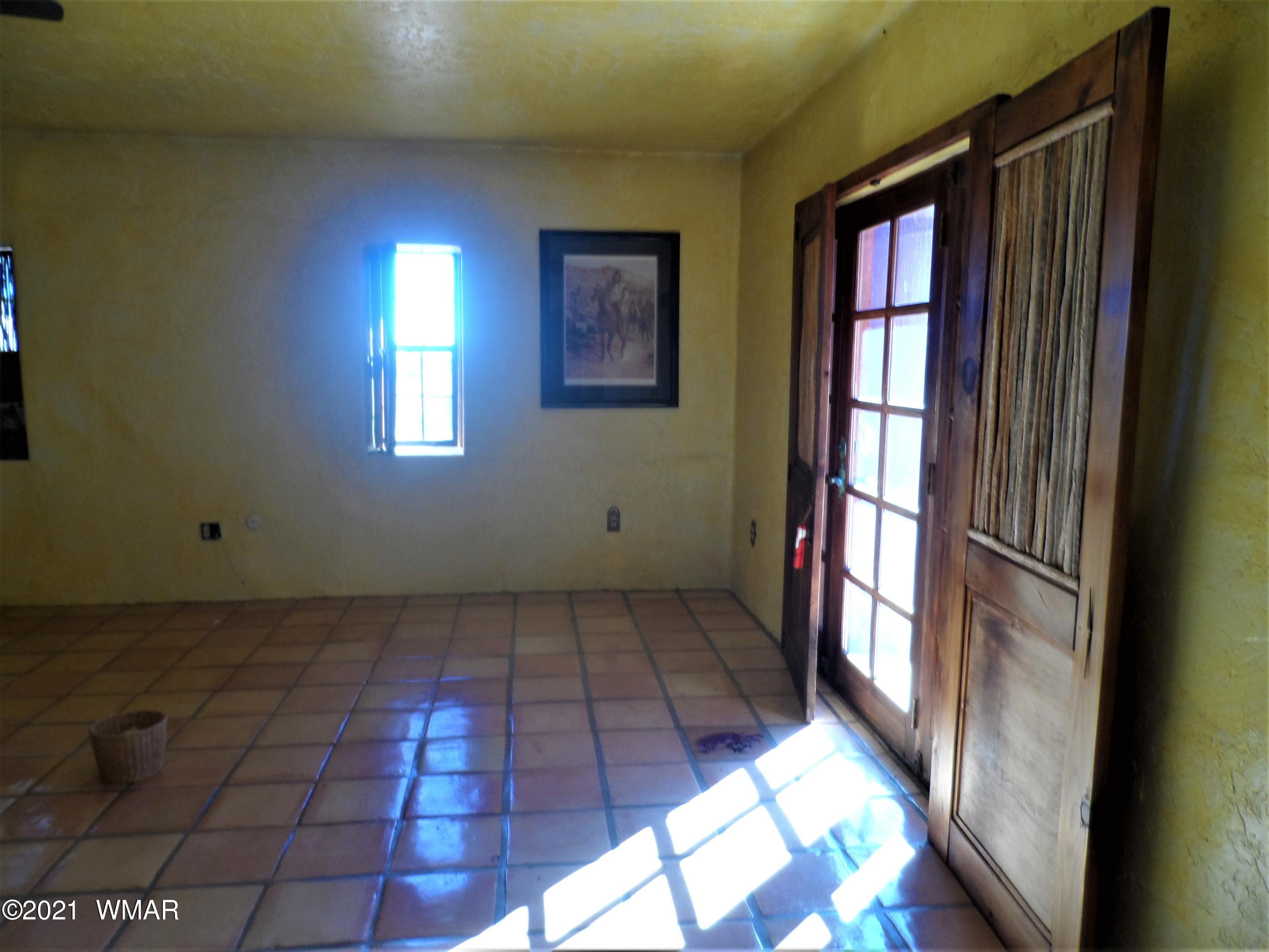 89 County Road Concho, AZ 85924 - Photo 18 of 29