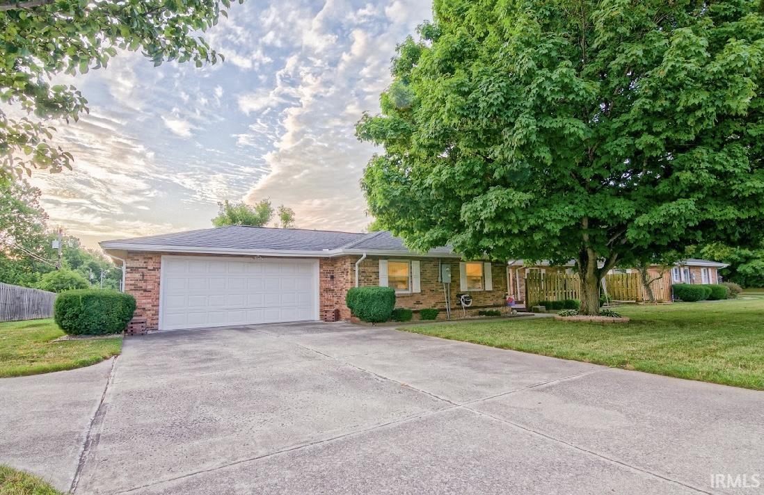 1532 North Quarry Road Marion, IN 46952 - Photo 1 of 17