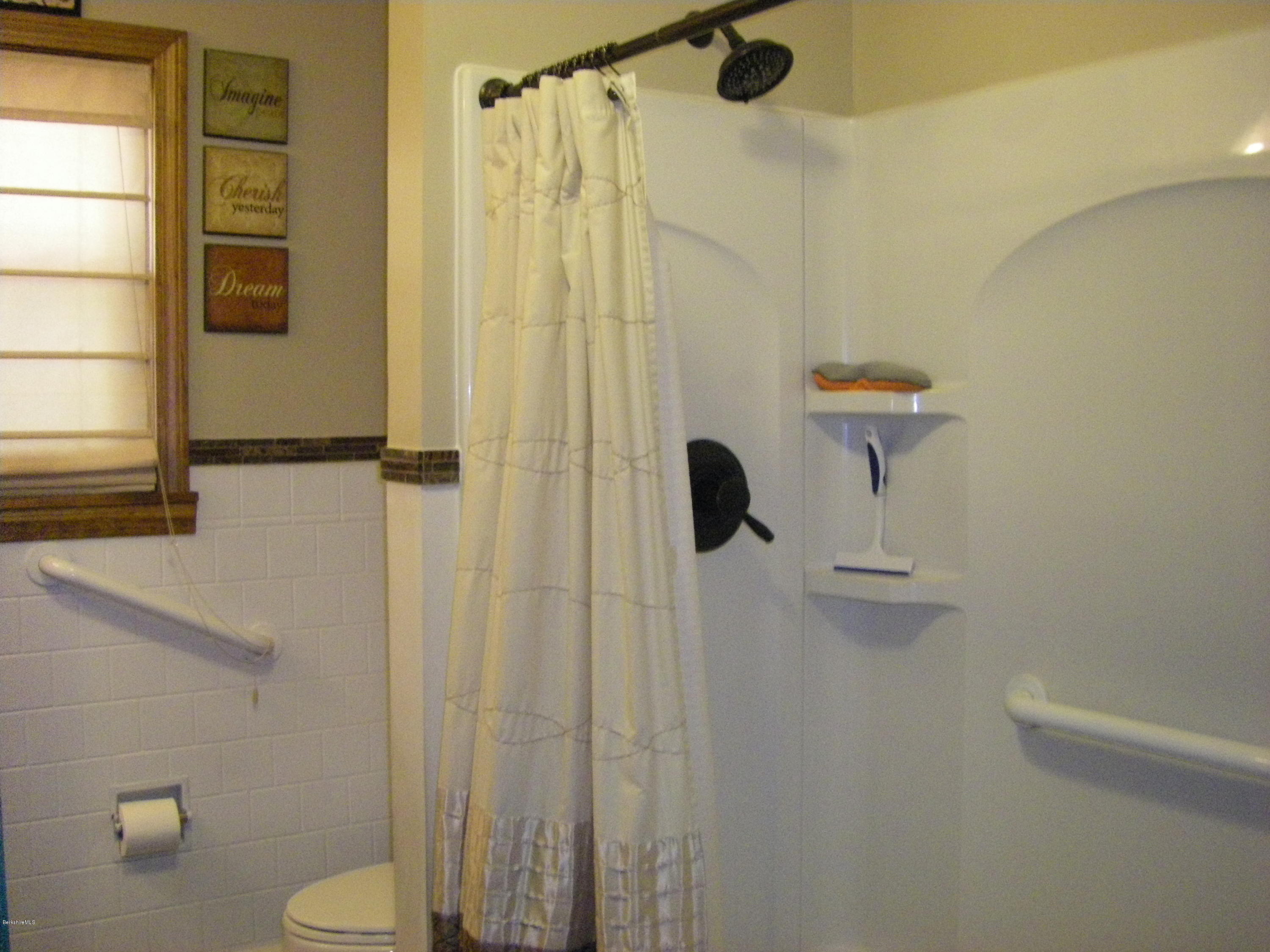 55 Natural Bridge Road North Adams, MA 01247 - Photo 31 of 47 Full Bath