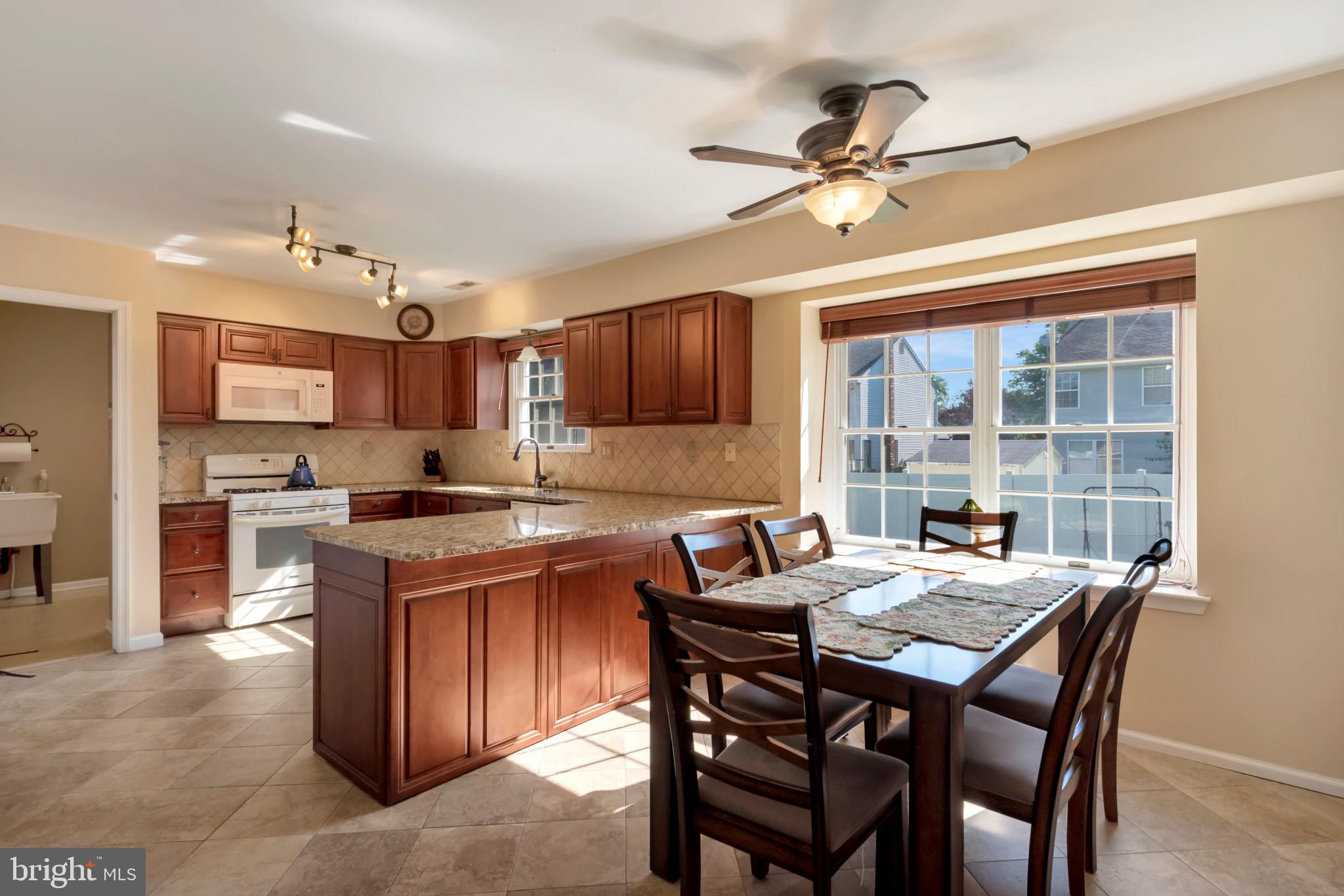 2 Coventry Road Mount Holly, NJ 08060 - Photo 5 of 30