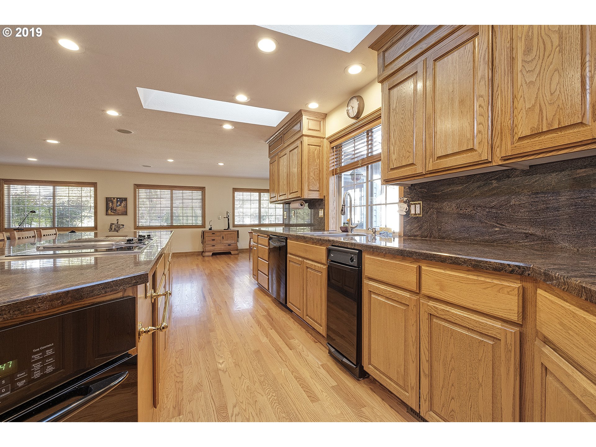 3125 Northeast Jackson Rd Loop Hillsboro, OR 97124 - Photo 11 of 32 Kitchen