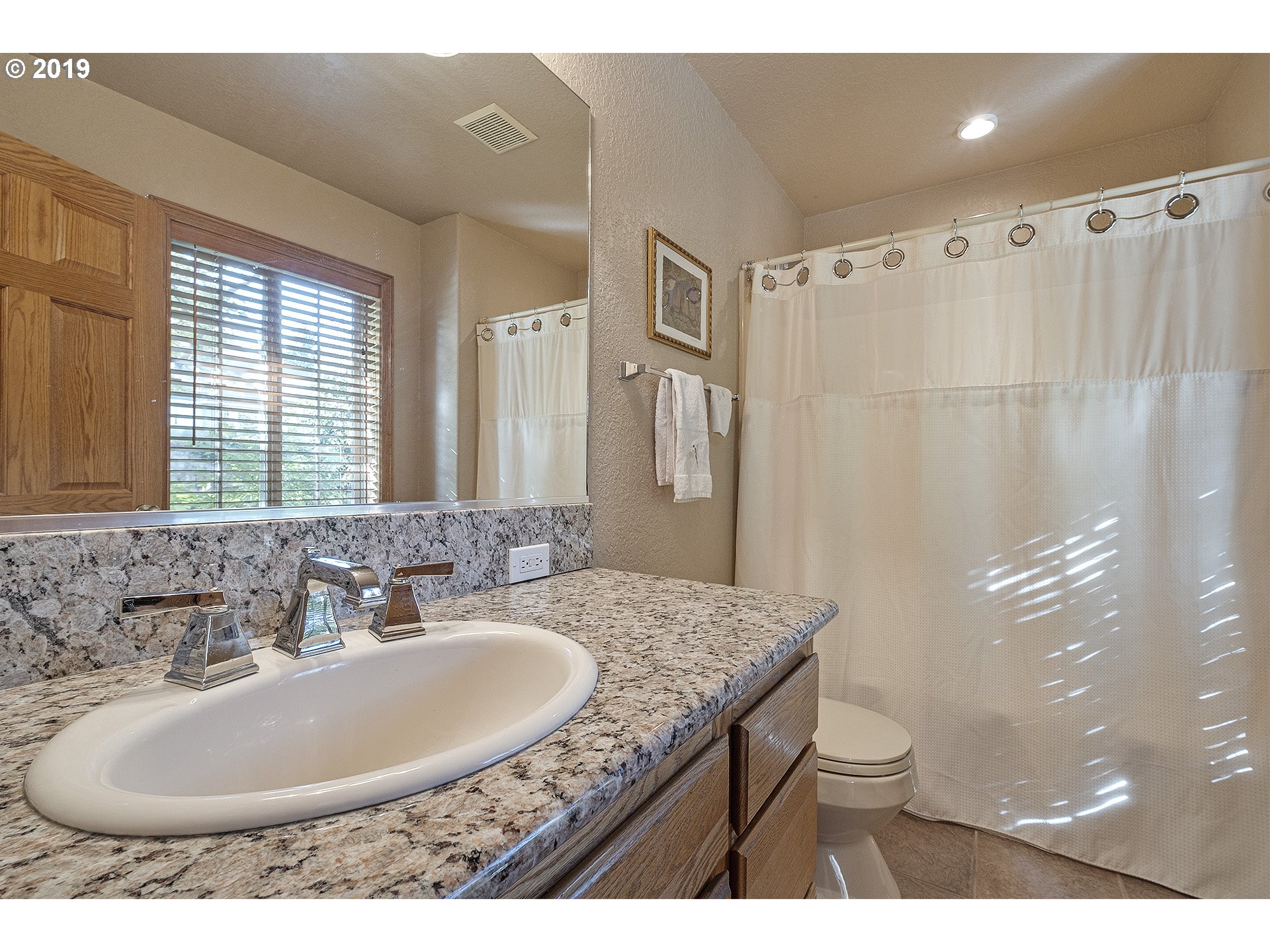 3125 Northeast Jackson Rd Loop Hillsboro, OR 97124 - Photo 21 of 32 Bathroom