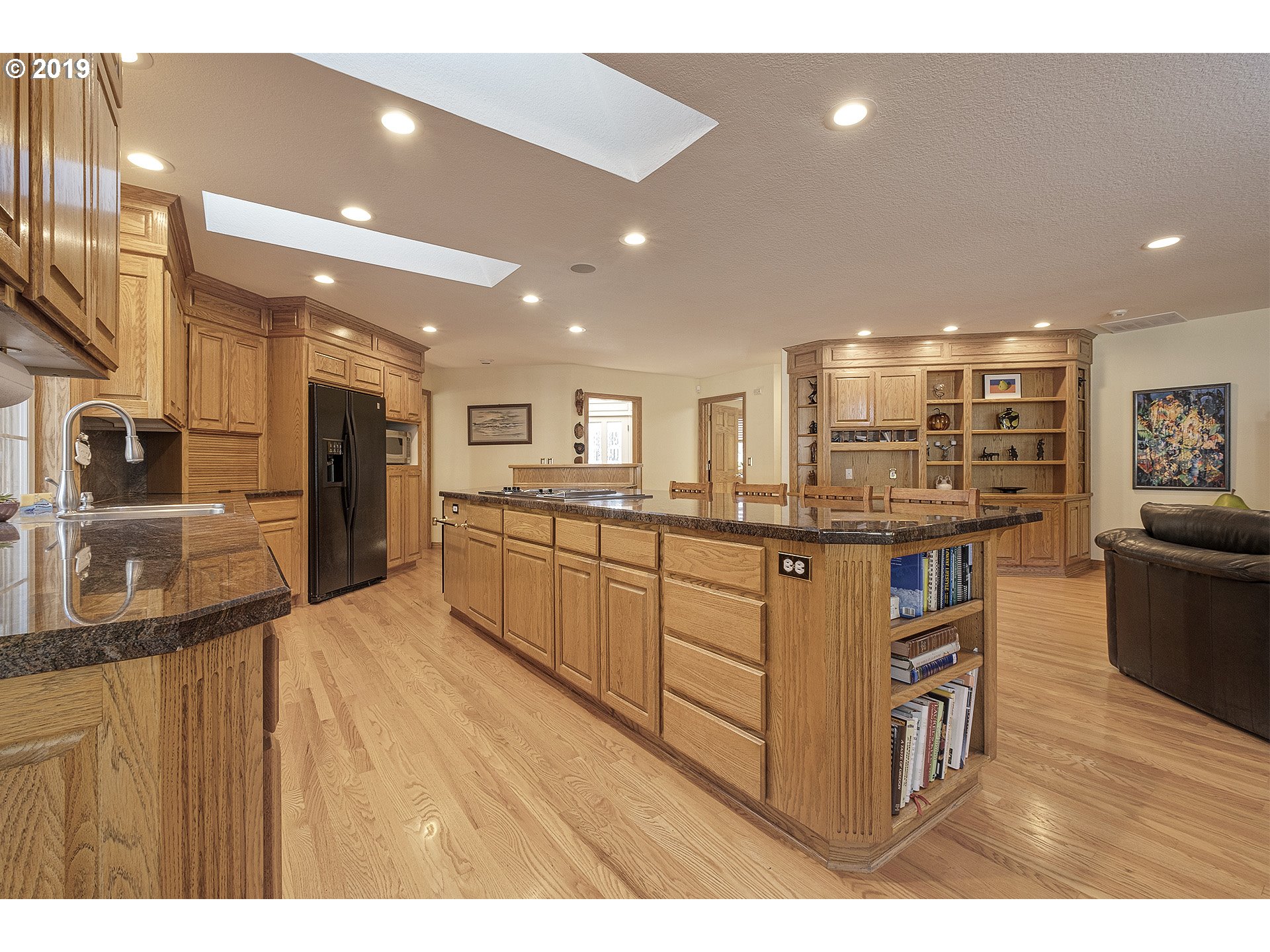 3125 Northeast Jackson Rd Loop Hillsboro, OR 97124 - Photo 10 of 32 Kitchen