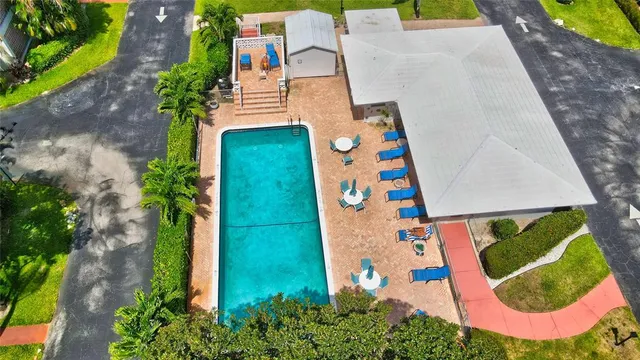 $186,000 | 30 Southeast 13th Street, Unit B2, Boca Raton, FL 33432