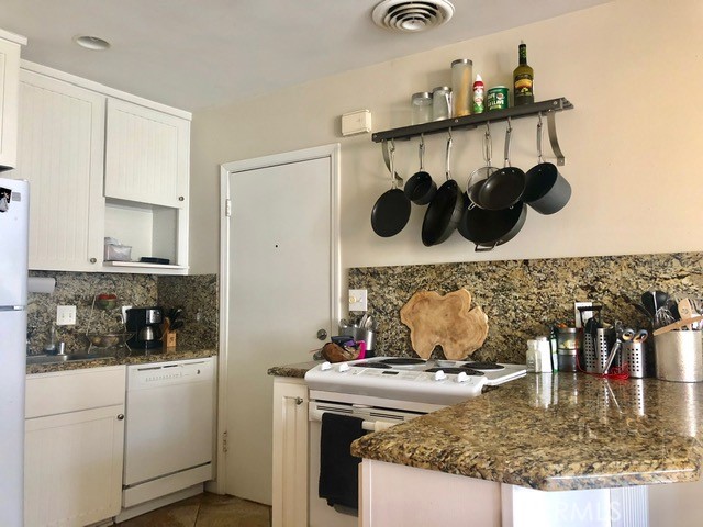 209 4th Street, Unit C Seal Beach, CA 90740 - Photo 4 of 10