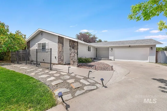 $454,999 | 1039 Blake Street North, Twin Falls, ID 83301