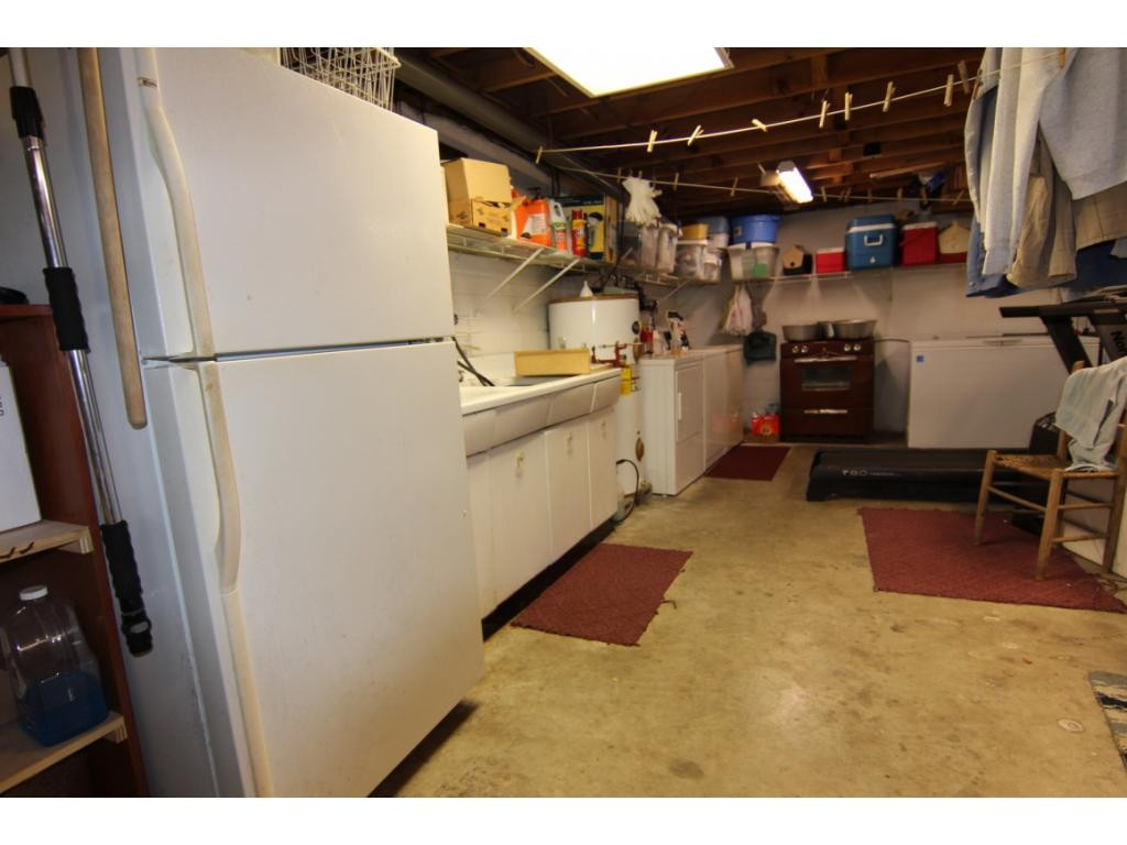 2380 Divide Road Mountain City, TN 37683 - Photo 15 of 28 2ND KITCHEN IN BASEMENT