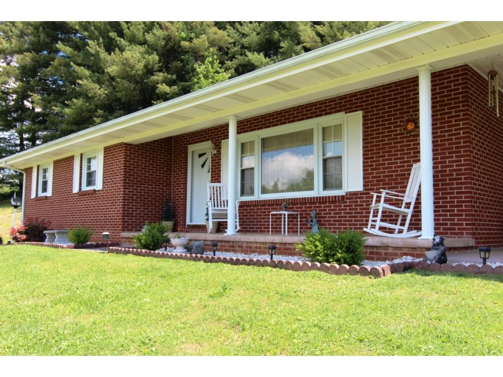 2380 Divide Road Mountain City, TN 37683 - Photo 16 of 28 FRONT COVERED PORCH