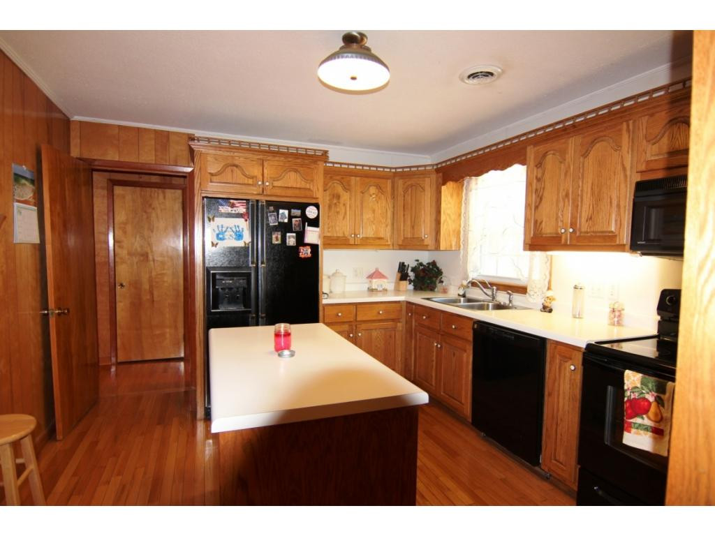 NEW APPLIANCES ISLAND
