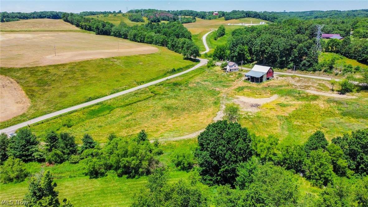 2144 Chase Road Southeast Carrollton, OH 44615 - Photo 22 of 30
