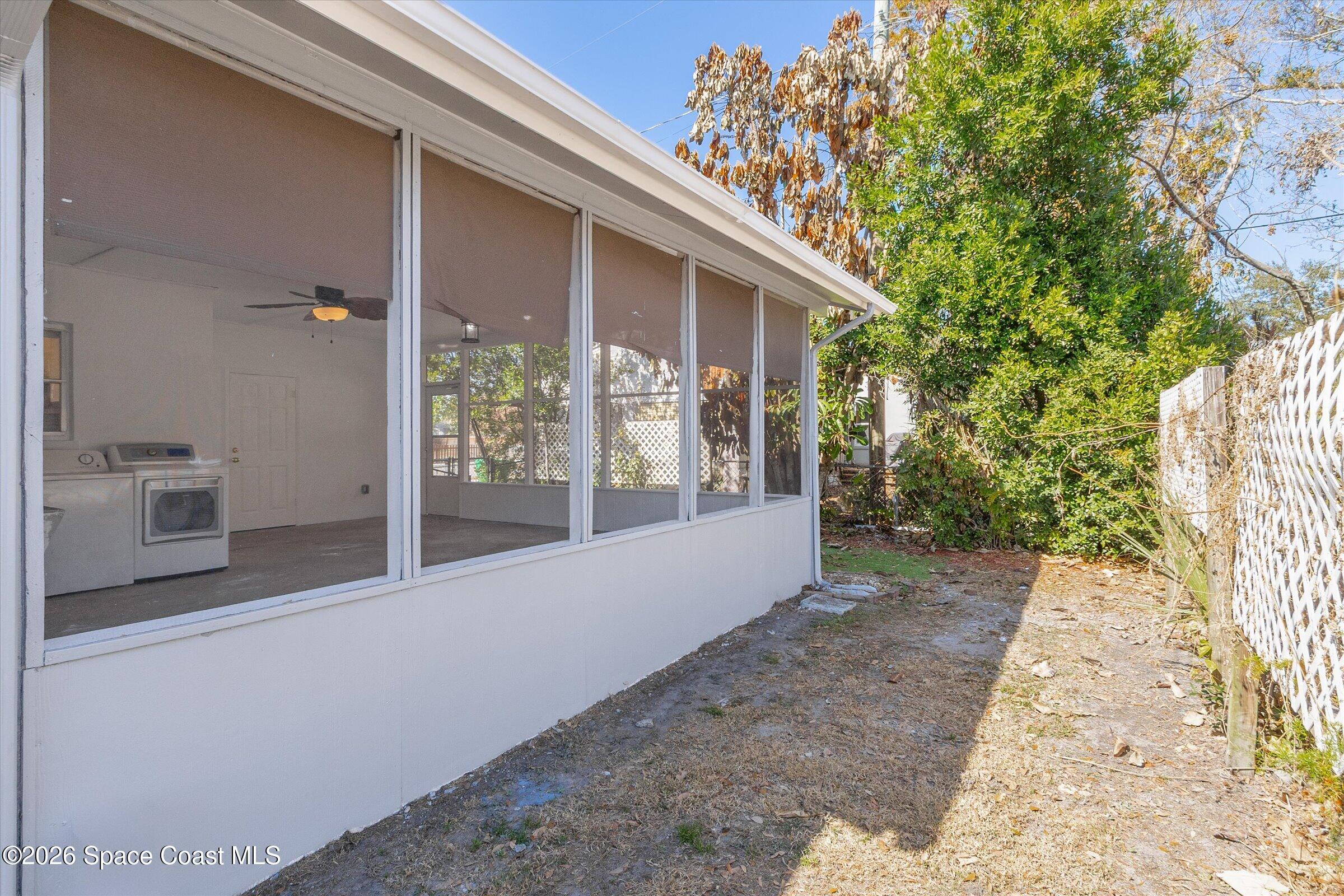 1811 Hickory Street Melbourne, FL 32901 - Photo 29 of 38 07-1811-Hickory-105