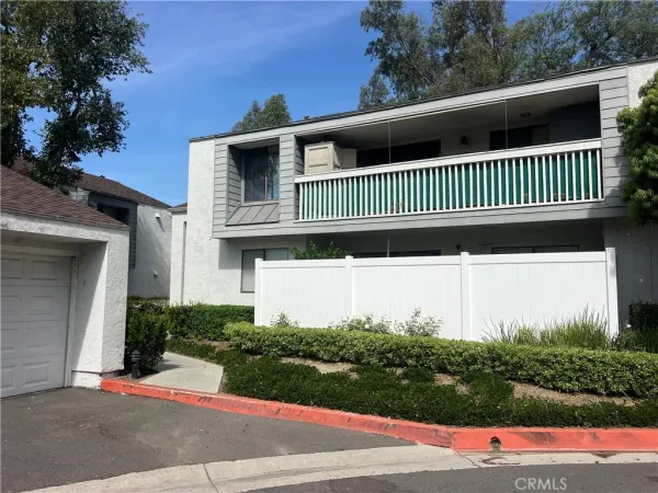 $984,900 | 430 South Ranch View Circle, Anaheim Hills, CA 92807