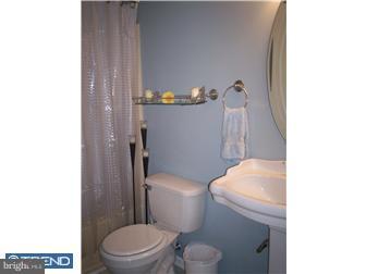 1007 Woodchip Road Lumberton, NJ 08048 - Photo 9 of 10 Bathroom