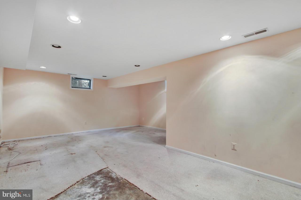 4410 Travancore Road Randallstown, MD 21133 - Photo 22 of 30 Basement