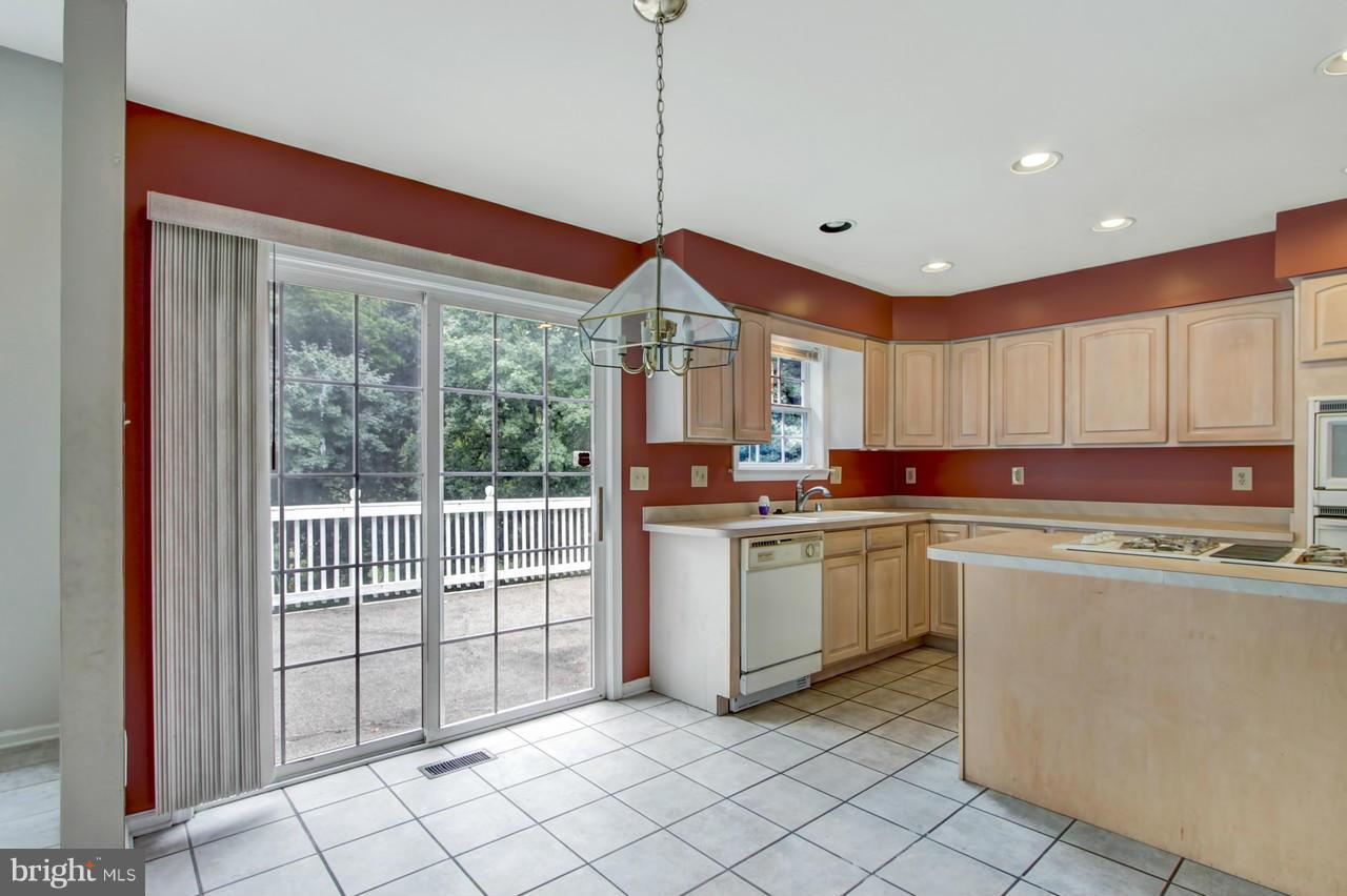 4410 Travancore Road Randallstown, MD 21133 - Photo 8 of 30 Kitchen