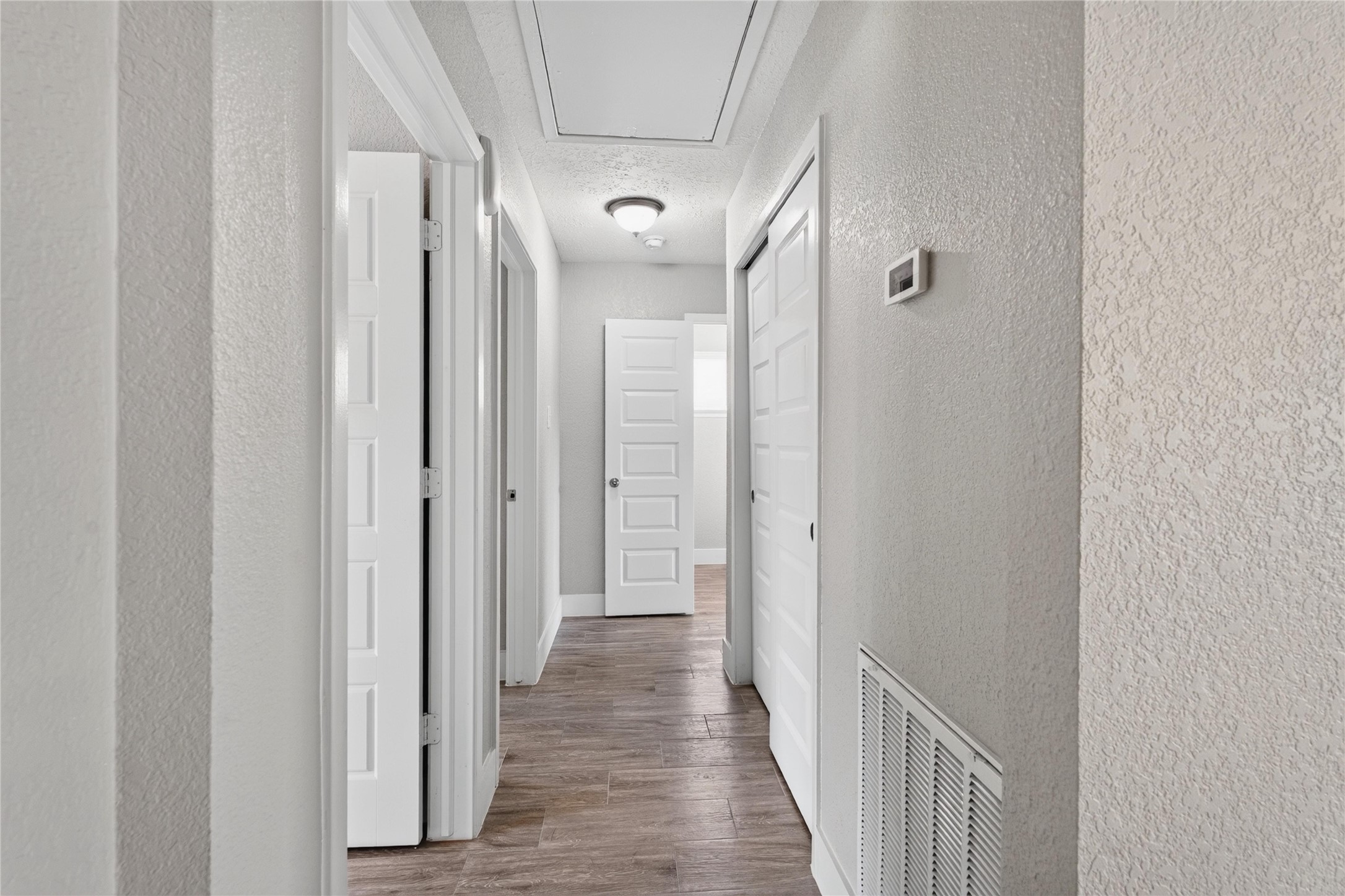 11726 Old Telegraph Road Houston, TX 77067 - Photo 18 of 29 Gallery Image 18