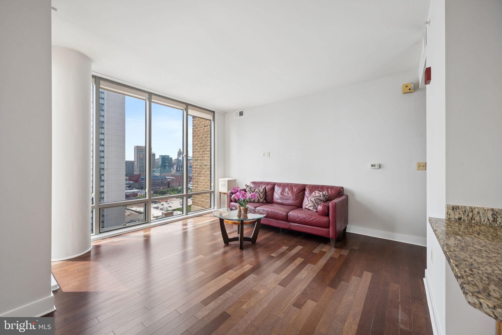 675 President Street, Unit 2002 Baltimore, MD 21202 - Photo 4 of 37 Hardwood Floors, sweeping views