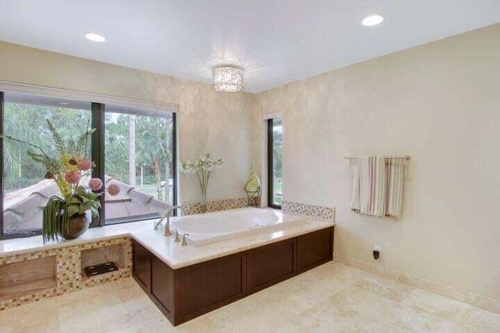 1328 Southeast Colony Way Jupiter, FL 33478 - Photo 23 of 37 image