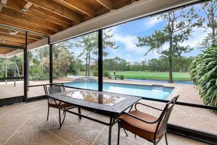 1328 Southeast Colony Way Jupiter, FL 33478 - Photo 31 of 37 image