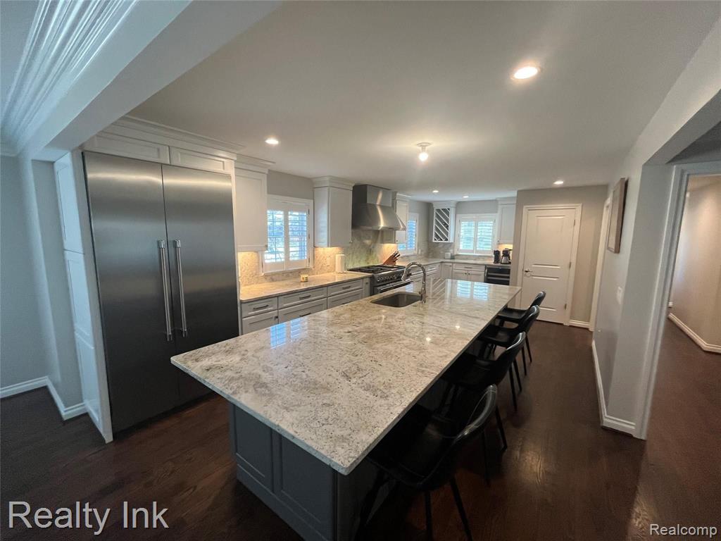 55 Stephens Road Grosse Pointe Farms, MI 48236 - Photo 6 of 35