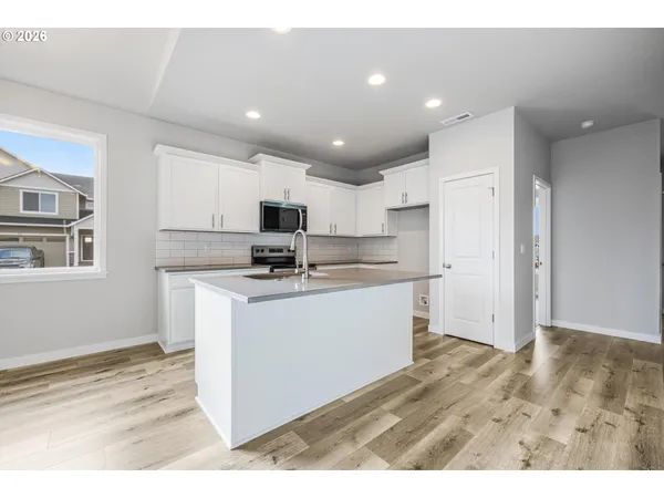 $499,000 | 435 South Elm Street, Yamhill, OR 97148