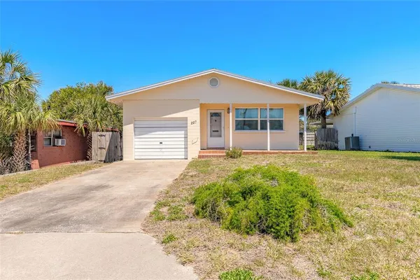 $299,000 | 227 Ponce De Leon Drive, Ormond Beach, FL 32176
