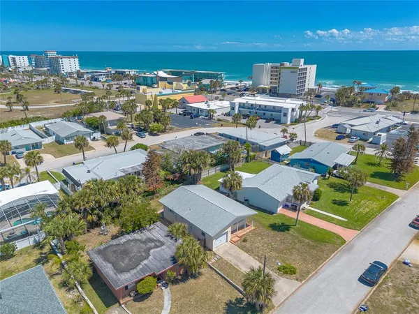 $299,000 | 227 Ponce De Leon Drive, Ormond Beach, FL 32176