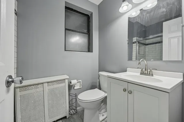 $100,000 | 2052 East 69th Street, Unit 1B, Chicago, IL 60649