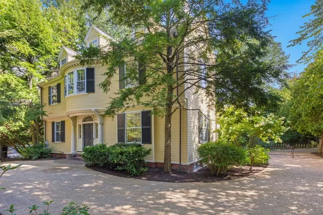 $8,995,000 | 158 Brattle Street, Cambridge, MA 02138