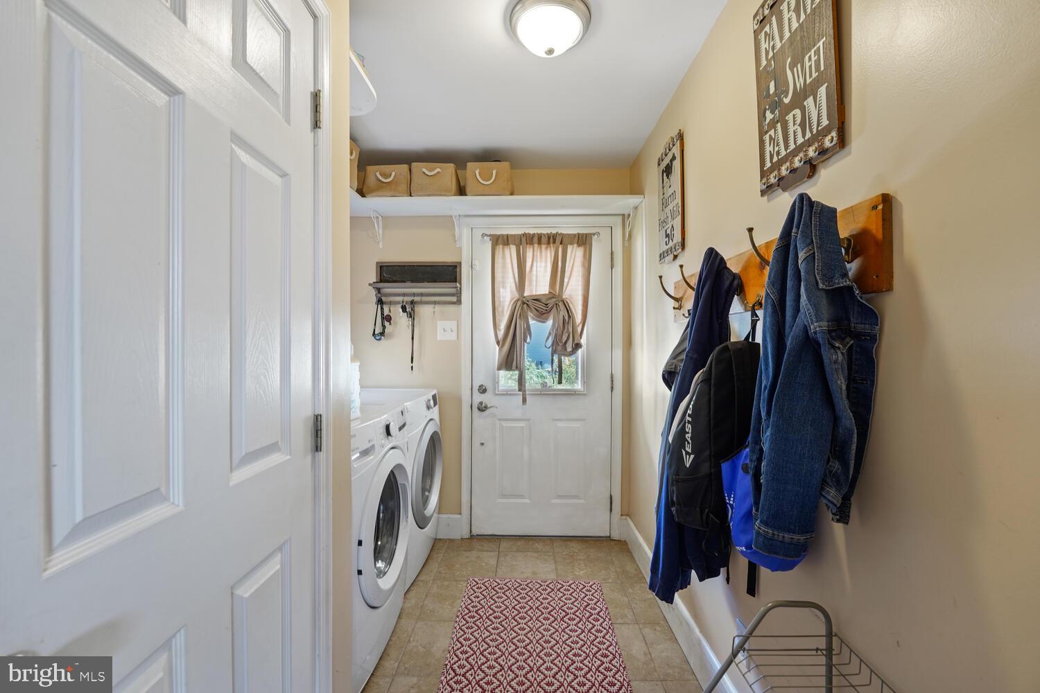 681 Cold Run Road Birdsboro, PA 19508 - Photo 17 of 32 Mud Room/Laundry Room