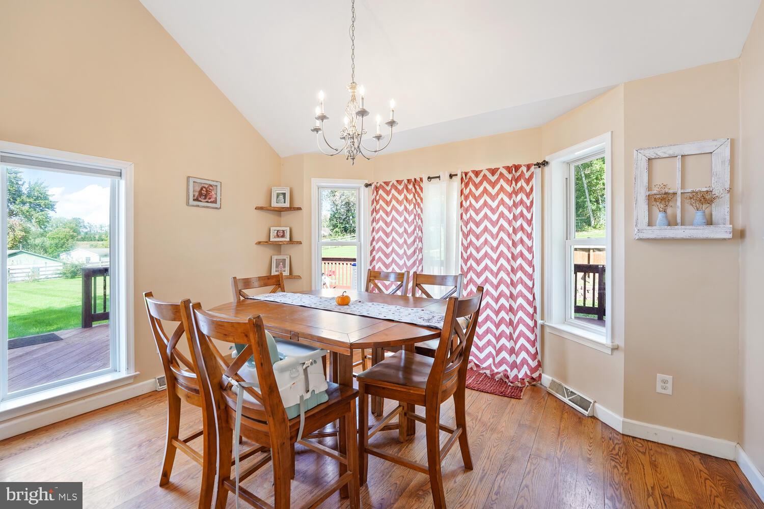 681 Cold Run Road Birdsboro, PA 19508 - Photo 8 of 32 Dining Room