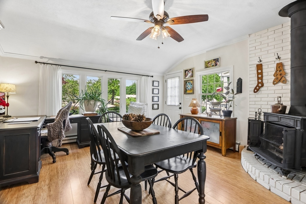 62 Charme Road Billerica, MA 01821 - Photo 4 of 41