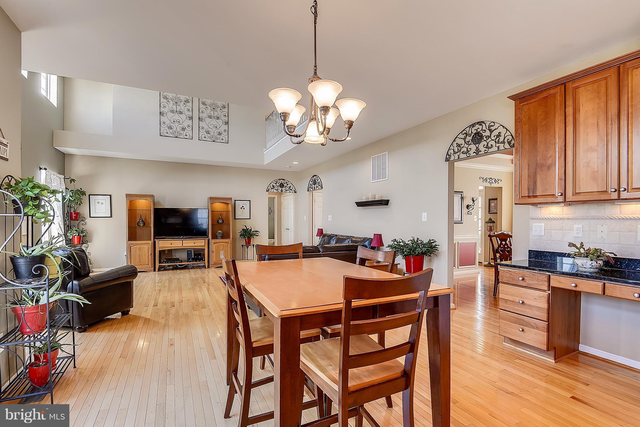 8715 Lords View Loop Gainesville, VA 20155 - Photo 8 of 30 Interior (General)