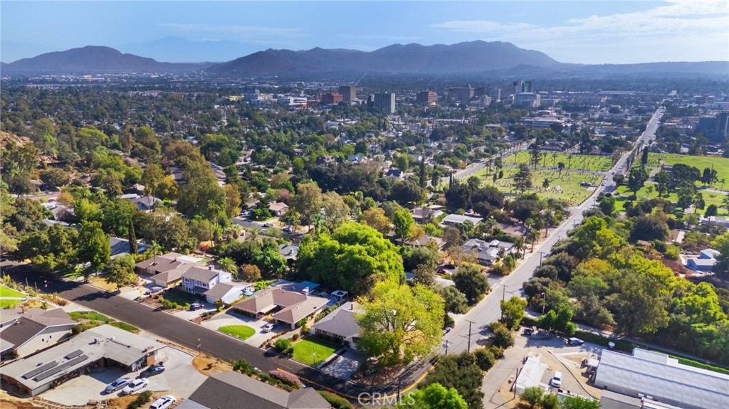 4380 Miramonte Place Riverside, CA 92501 - Photo 70 of 73