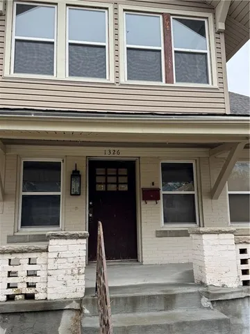 $400,000 | 1326 Lake Avenue, Kansas City, MO 64109