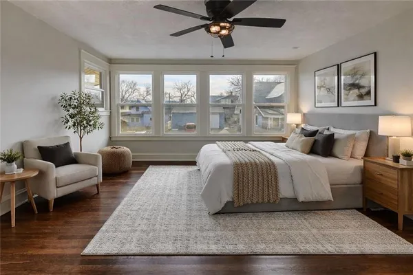 $395,000 | 1326 Lake Avenue, Kansas City, MO 64109