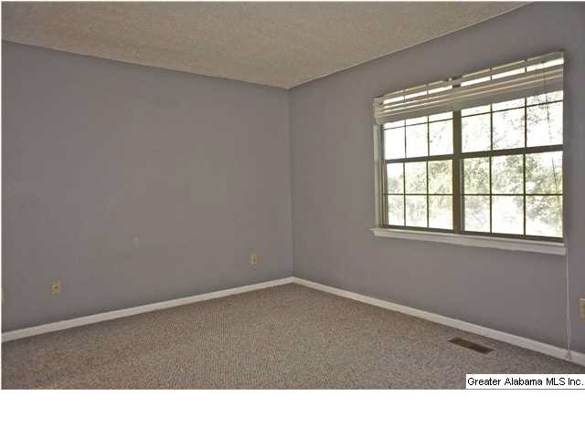 1410 Applegate Drive Alabaster, AL 35007 - Photo 19 of 32 Gallery Image 19