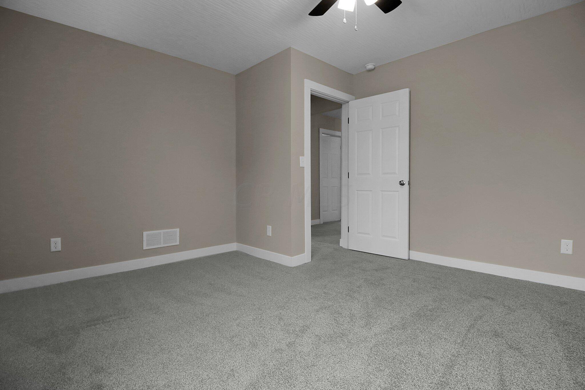 404 East Union Street Circleville, OH 43113 - Photo 25 of 33 23-web-or-mls-404-e-union-st