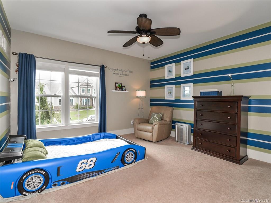 1093 Angelica Lane Tega Cay, SC 29708 - Photo 17 of 24 Gallery Image 17