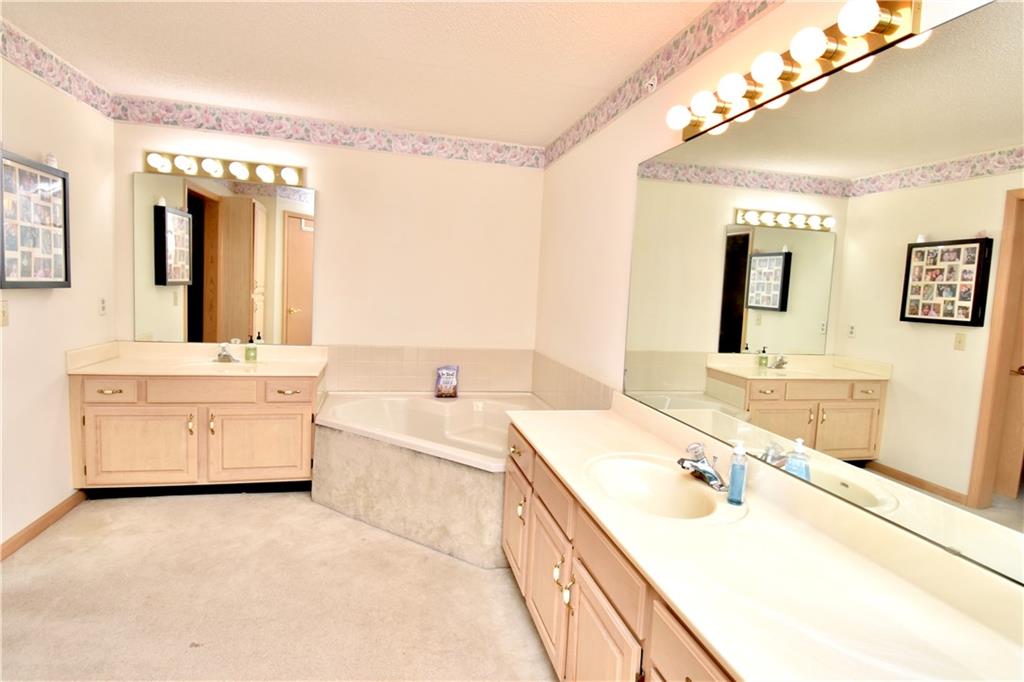 17800 Bolger Road, Unit 101 Independence, MO 64055 - Photo 18 of 38