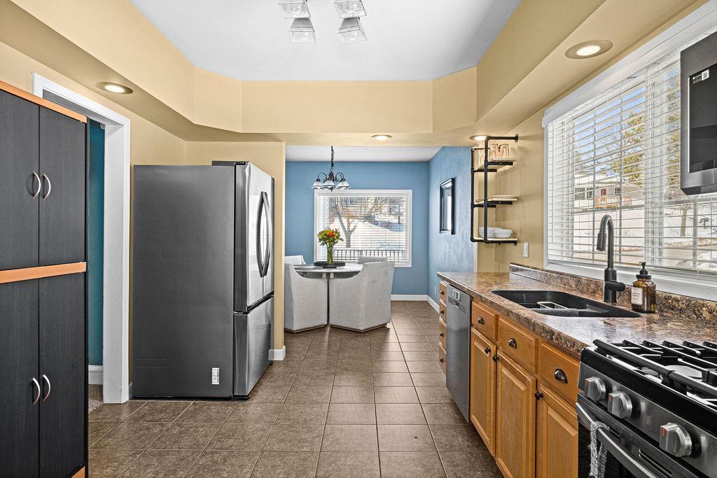 2502 West 15th Street Duluth, MN 55806 - Photo 17 of 35