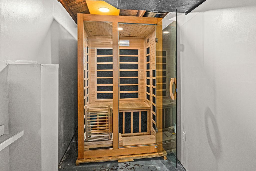 2502 West 15th Street Duluth, MN 55806 - Photo 25 of 35