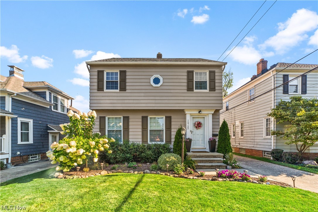 15722 Munn Road Cleveland, OH 44111 - Photo 1 of 32 Welcome home!