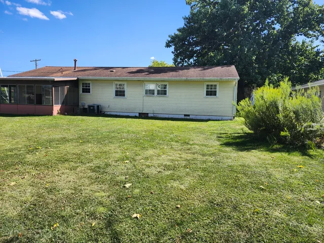 $123,900 | 2406 West Olive Street, Decatur, IL 62526