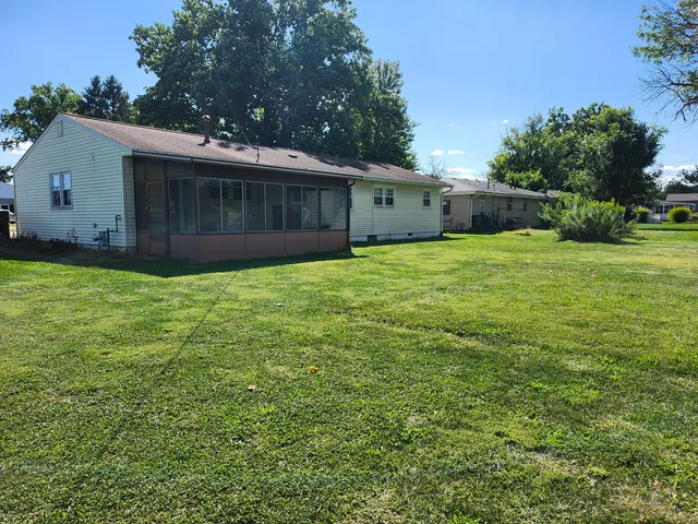 $123,900 | 2406 West Olive Street, Decatur, IL 62526