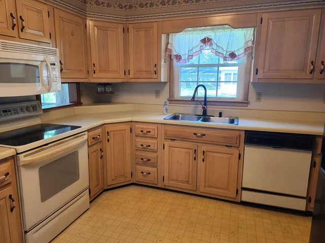 $123,900 | 2406 West Olive Street, Decatur, IL 62526