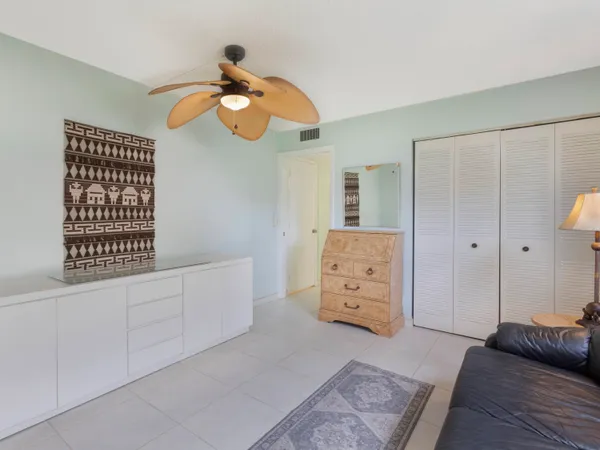 $94,999 | 405 Burgundy I, Delray Beach, FL 33484