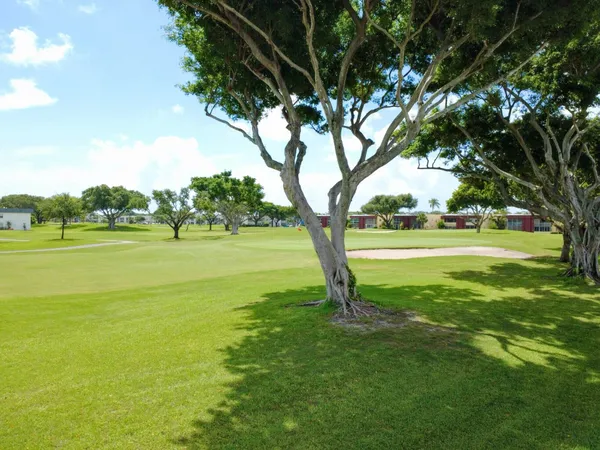 $94,999 | 405 Burgundy I, Delray Beach, FL 33484