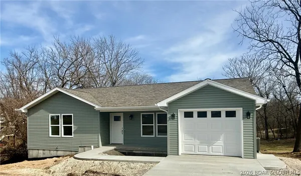 310 North Seymour Street, Versailles, MO 65084